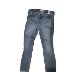 Levis Signature Mid-Rise Skinny Jeans Woman Size 14M 32x30